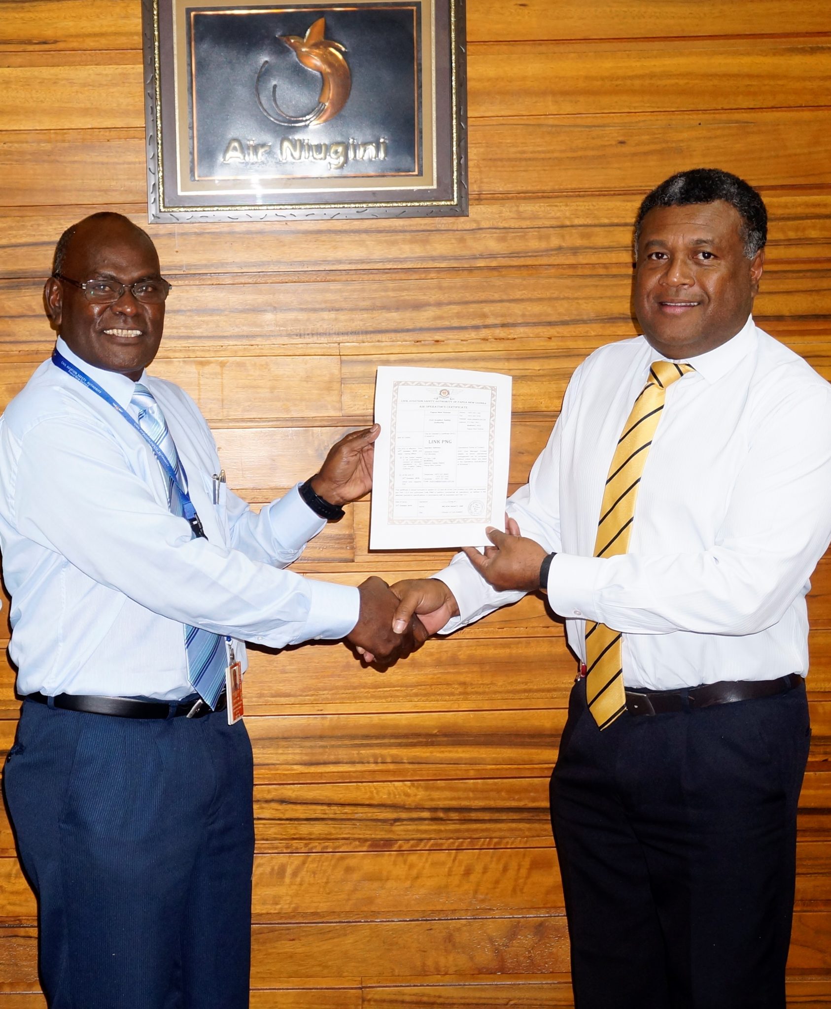 Link PNG presented with an Air Operator’s Certificate