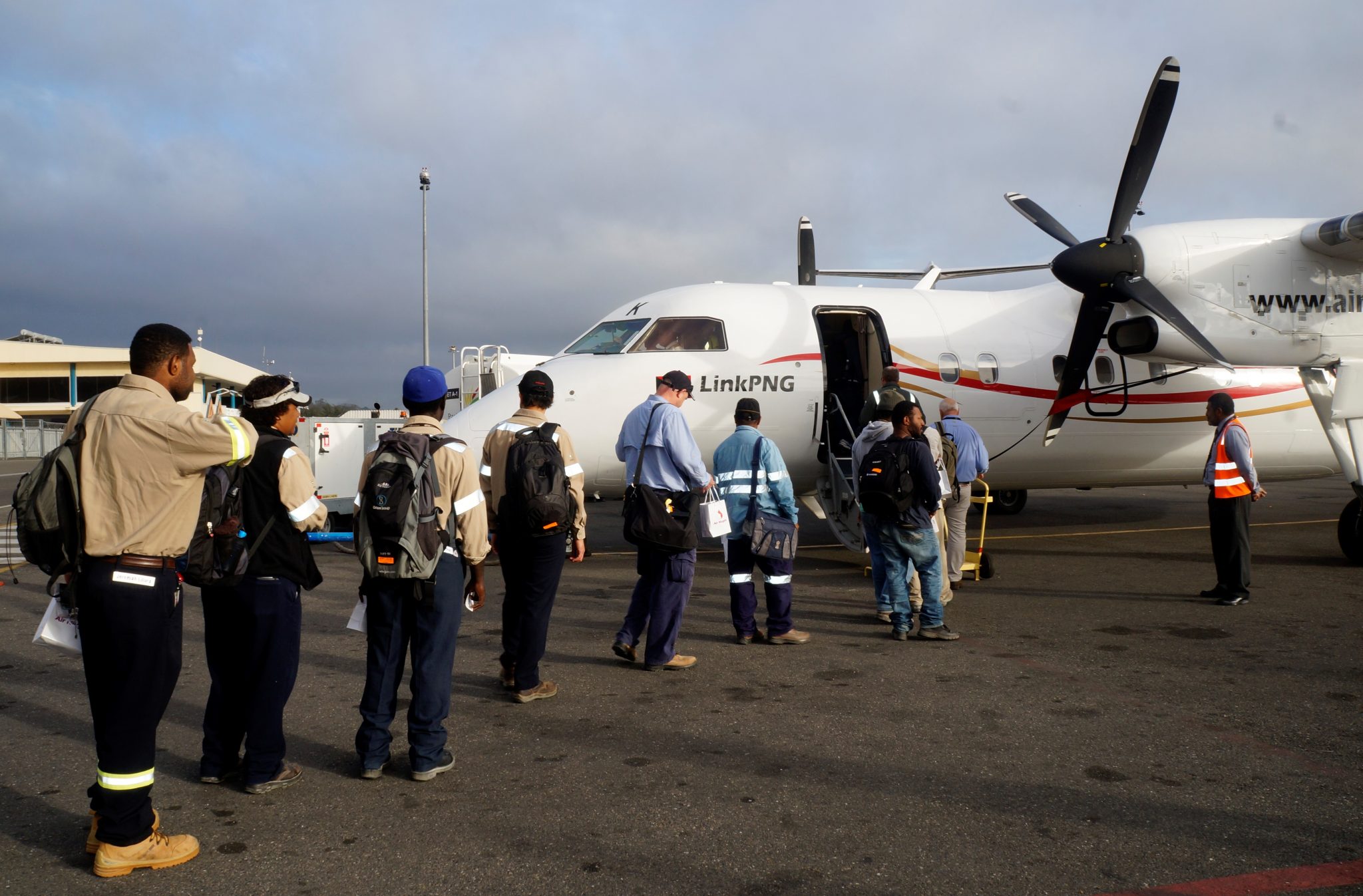 Air Niugini’s Charter Contracts