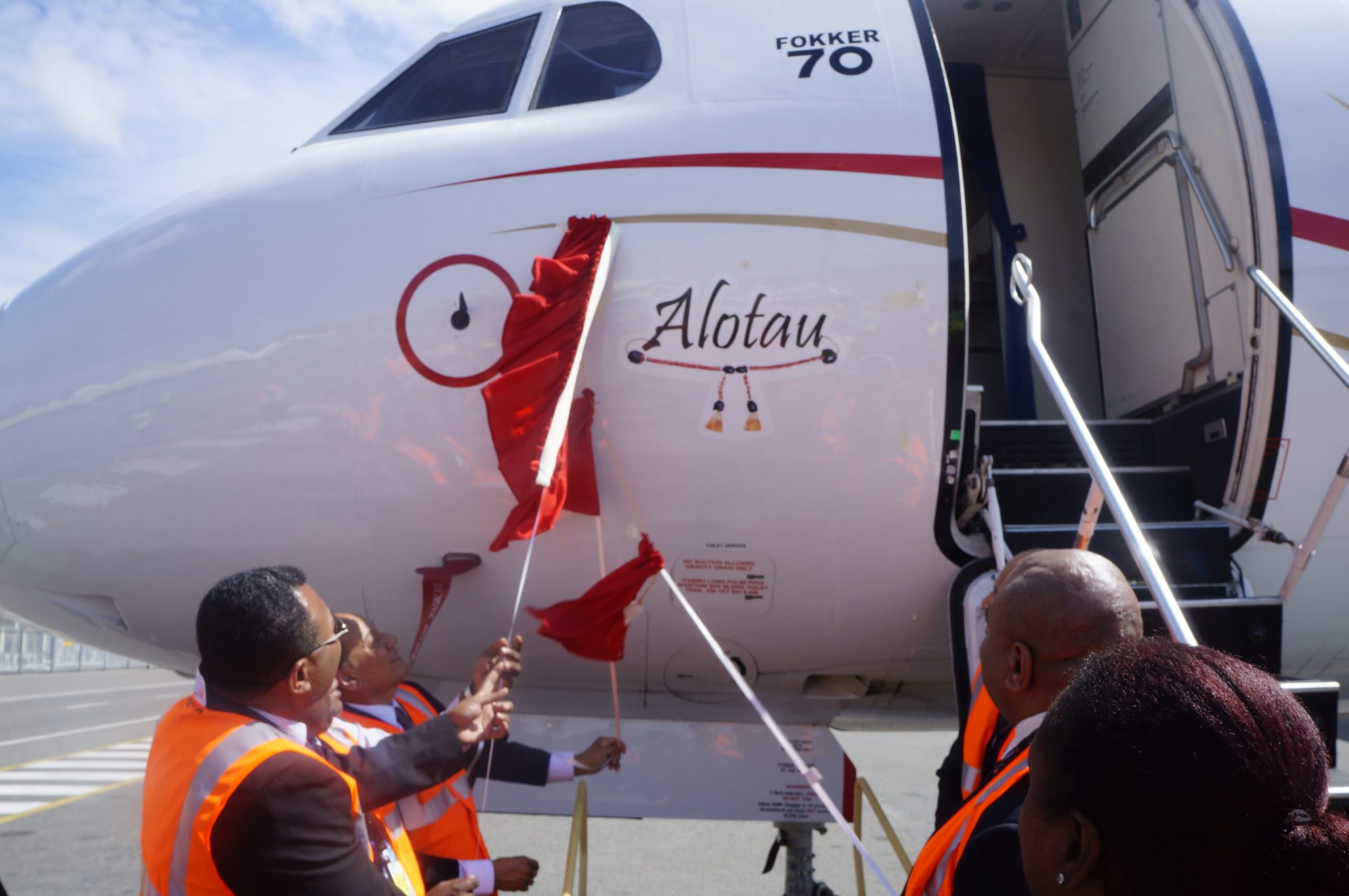 Naming of the third Fokker 70 aircraft Alotau