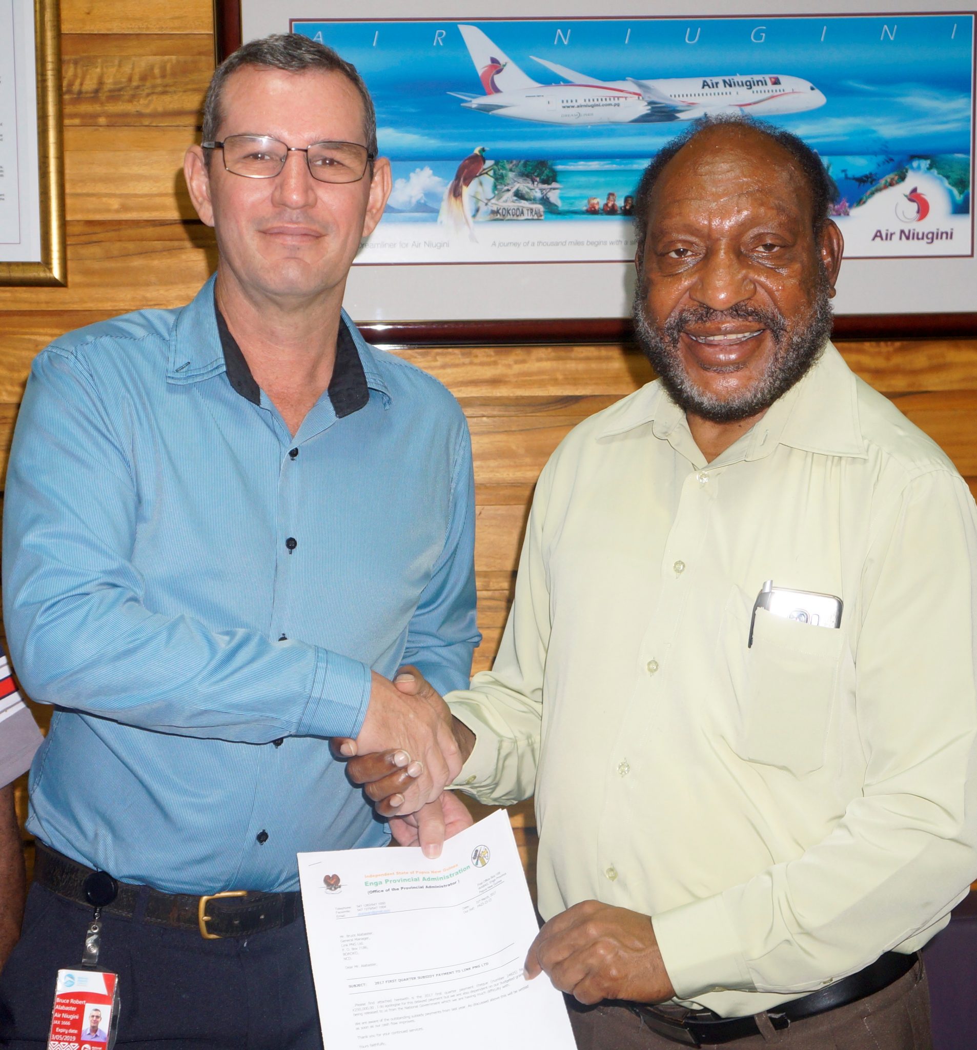 Link PNG receives first quarter airfare subsidy from Enga Provincial Government