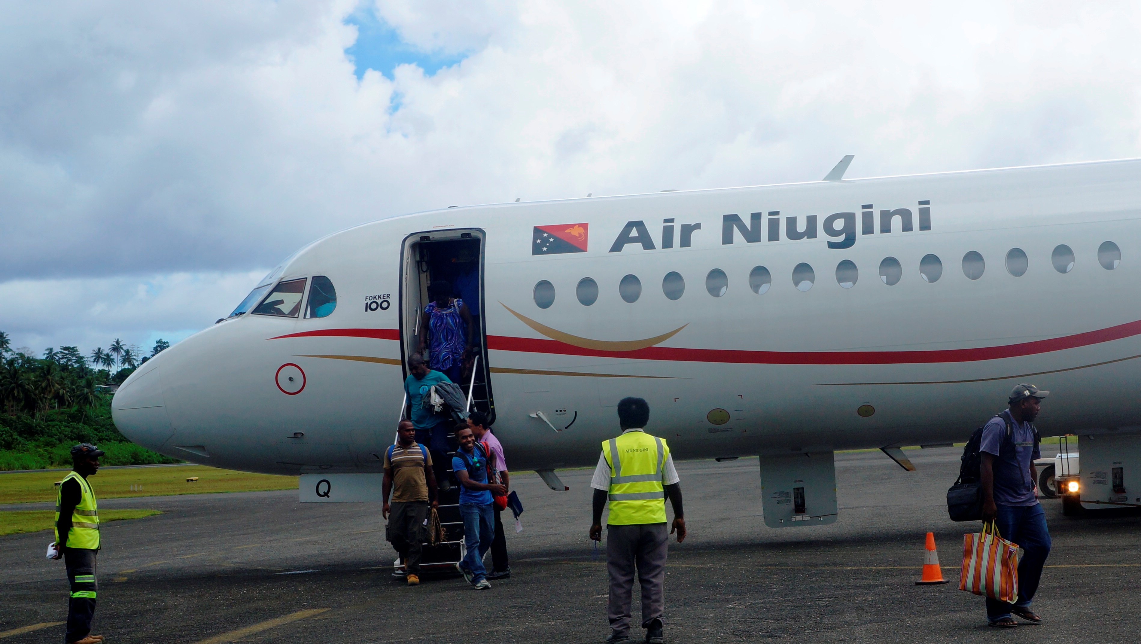 Air Niugini Resumes Jet Operations To Aropa Airport