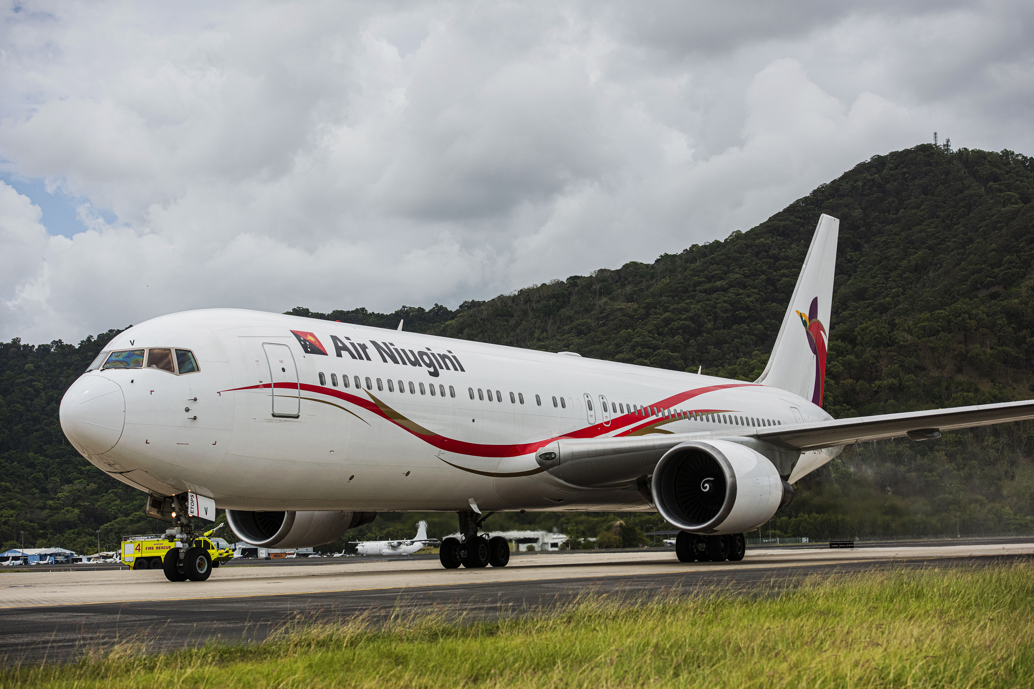 Air Niugini’s Inaugural Cairns/Pom/Hong Kong Flight