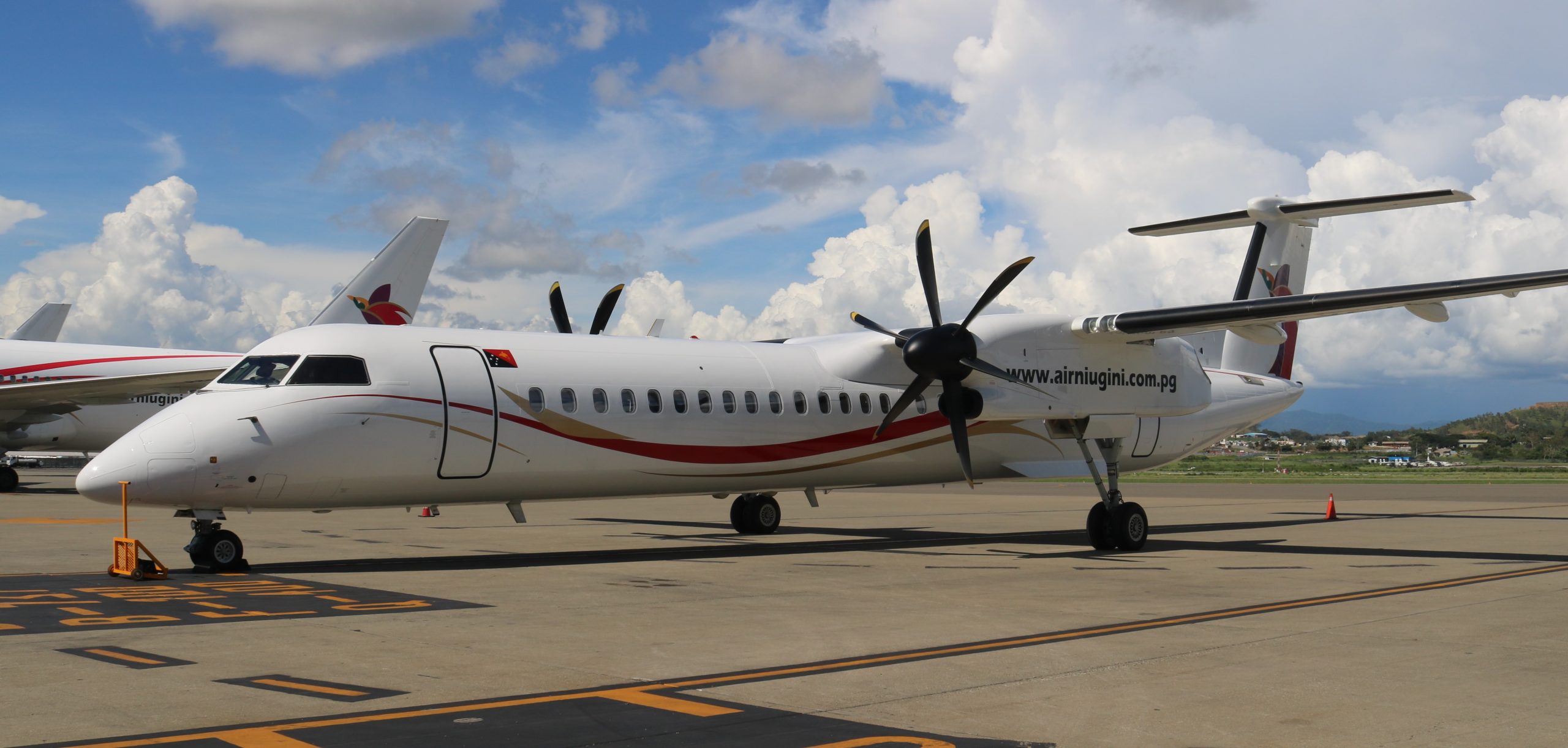 Second Link PNG Q402 Aircraft Arrives In Port Moresby